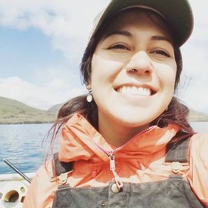 Meet your Posher, Desiree